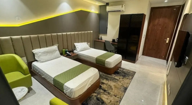 Люкс Luxury Titanium Residency