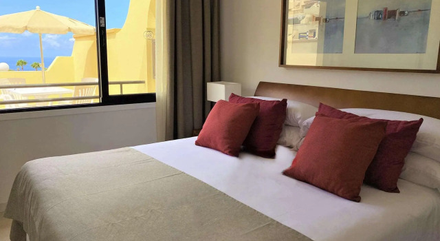 Апартаменты с 2 комнатами Ramada Residences by Wyndham Costa Adeje