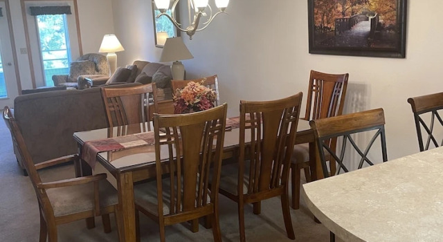 Номер Premium Condos at 530 E. Hiawatha