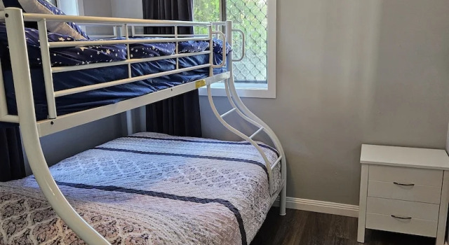 Апартаменты 3 Bedroom Surfers Paradise Apartment