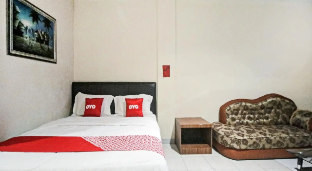 OYO 90381 Belva Guest House, Rezerwuj Pensjonat Medan Sumatra