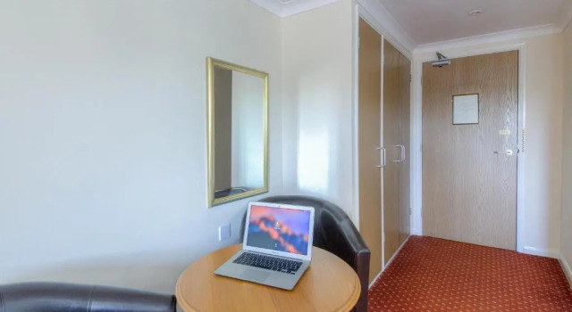 Семейный номер Standard Wayford Bridge Inn Hotel