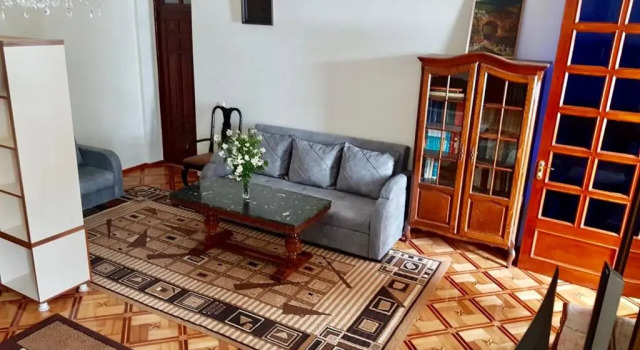 Апартаменты Deluxe Sweet Home at Ninoshvili 3