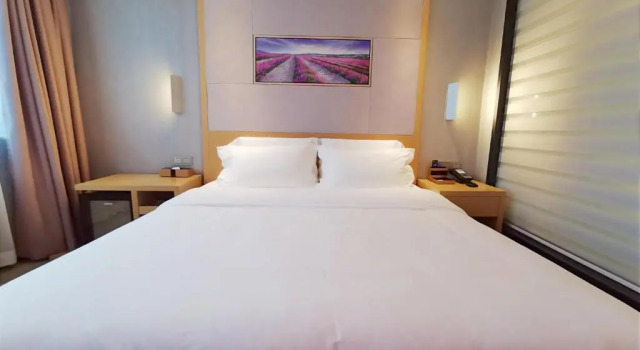 Двухместный номер Standard Lavande Hotel Zhuhai Aviation New Town airport