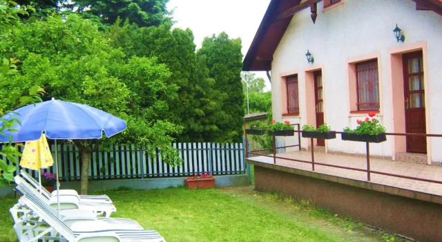 Апартаменты c 1 комнатой Fészek Apartmanház