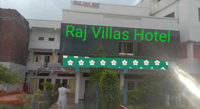 OYO 90763 Raj Villas