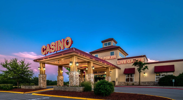 Lakeside Hotel Casino, Rezerwuj Hotel Hotele w Iowa z basenem, Basen