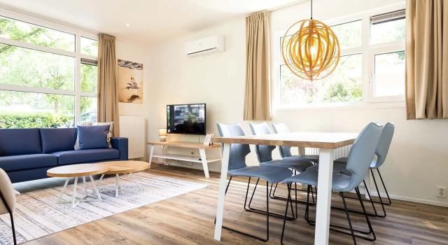 Luxury Chalet With Dishwasher, in a Holiday Park in the Middle of De Veluwe, Rezerwuj Chalet Domki letniskowe w Ede, Domek