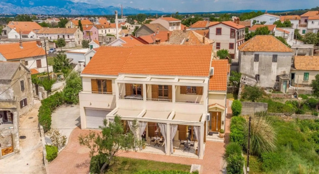 Bosko - 30m From the sea With Parking - A3