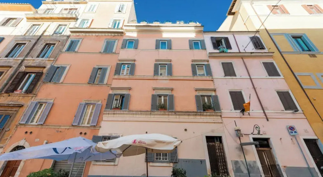 H77 Apartments - Maison DArt Collection, Забронировать Апартаменты/квартира Апартаменты Рима, рядом с Piazza San Giovanni in Laterano, Апартаменты/квартира