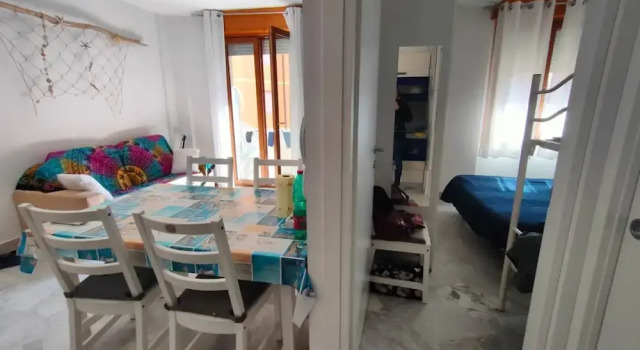 Completely Refurbished Flat Near the Beach