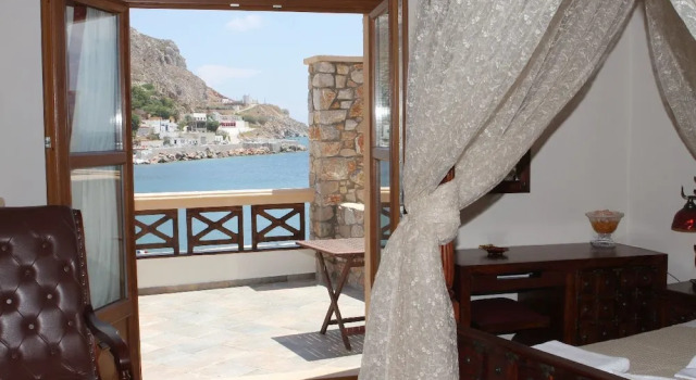 Люкс с видом на море Castelo Beach Hotel