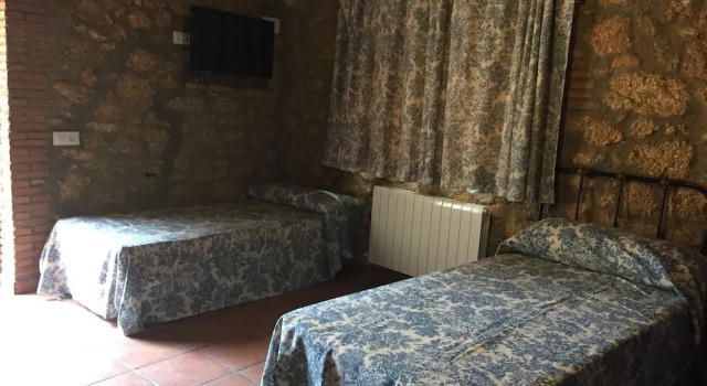 Casa Rural Soto de Nisa, Varaa Hotelli Valencia de Alcantara 