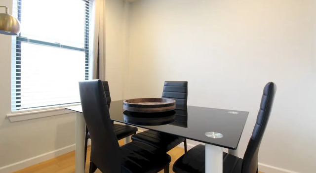 Luxury & Stylish 1br/1ba in Boston South End - BU Medical, Забронировать Отель Отели Бостона 3 звезды, рядом с Huntington Theatre, 3*
