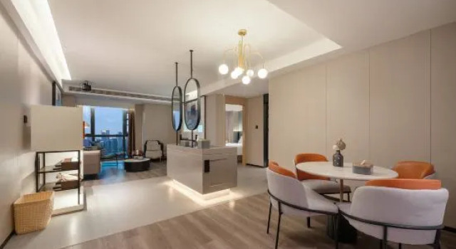 Семейный люкс с видом на реку Atour S Hotel Chongqing Jiefangbei Hongyadong Riverview