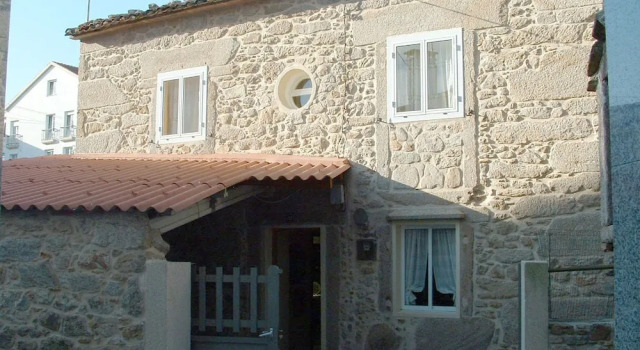 Casa Dolores Mato, Varaa Hotelli Laxe Camino dos Faros