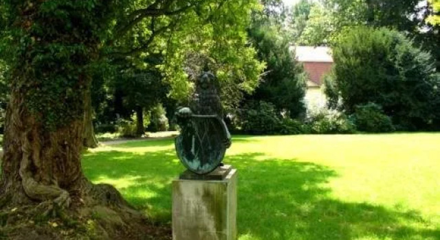 Hotel Garni Graf von Oberg, Забронировать Отель Отели Ильзеде с парковкой, Парковка