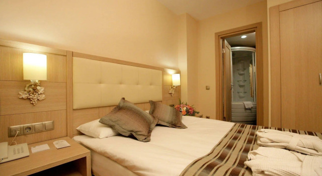 Grand Pearl Beach Resort And Spa