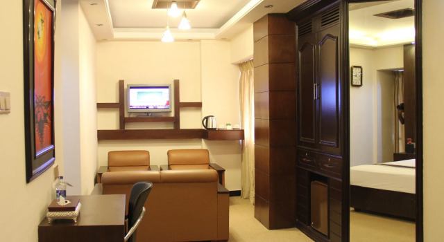 Grand Dhaka Hotel, Varaa Hotelli Uttara Dhaka