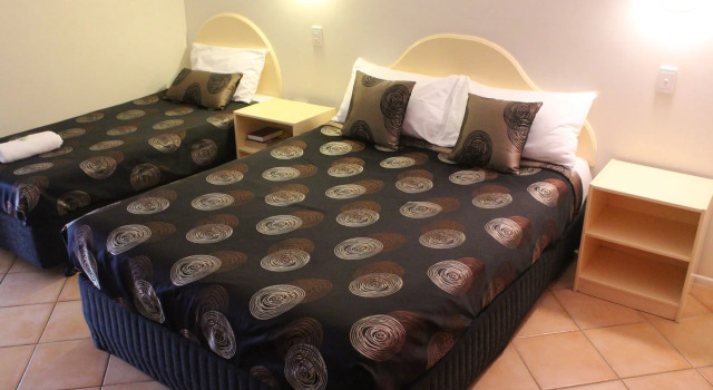 Rocky Gardens Motor Inn Rockhampton, Boek Mini-hotel Hotels in Queensland met zwembad, Zwembad