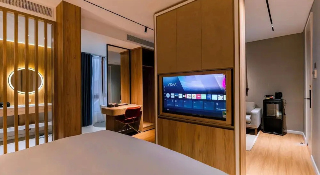 Номер Standard JA Hotel