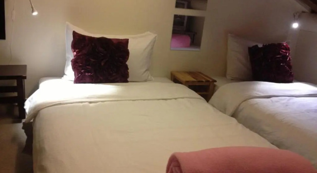 Четырёхместный номер Standard Дуплекс Naya"s Homestay