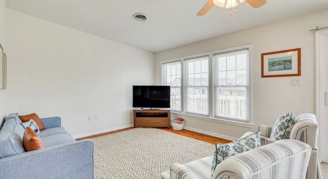 Walk to Beaches: Home w/ Patio in Surf City!, Забронировать Дом для отпуска Сёрф-Сити Северная Каролина