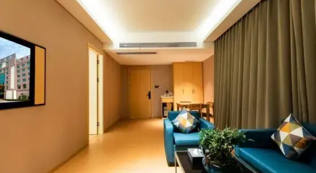 Люкс Deluxe Huaining Hongbo All Seasons Hotel