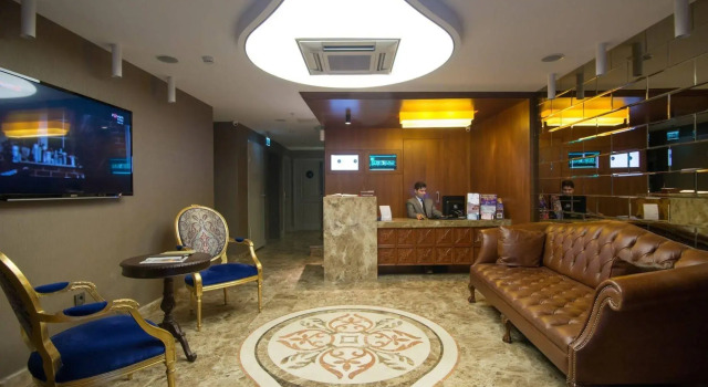 GK Regency Suites