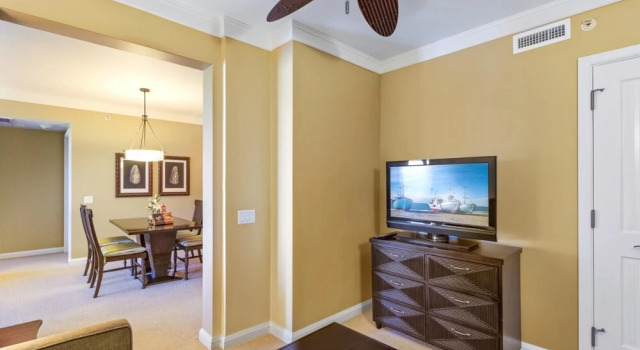 K B M Resorts- Hkh-442 Spacious 2bd, Ocean Views, Chefs Kitchen, Steps to Beach and Spa!