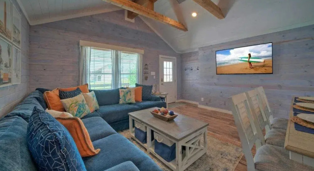 Aloha Ohana by Avantstay Private Pool Near Beach, Rezerwuj Dom wakacyjny Wille w Houston, Willa