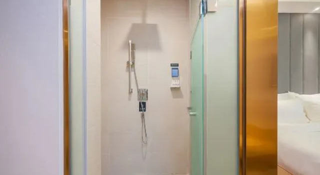 Люкс с красивым видом из окна Lifeng Hotel (Beijing Yizhuang Economic and Technological Development Zone store)