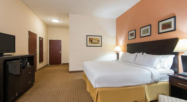 Двухместный номер Standard Holiday Inn Express and Suites Lafayette East by IHG