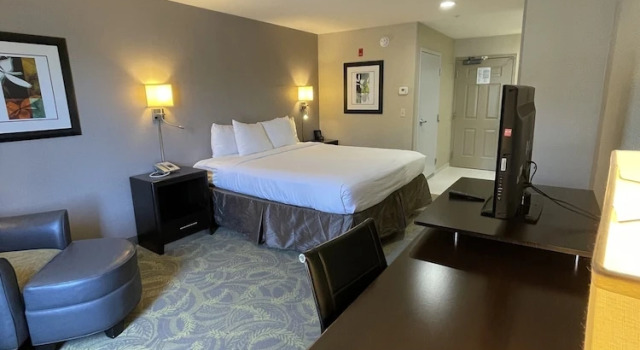 Двухместный номер Standard Country Inn & Suites by Radisson, San Carlos, CA