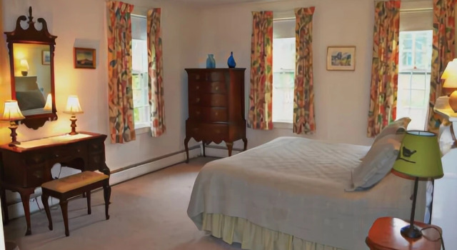 Whereaway - One Bedroom Home, Забронировать Отель Отели Мэна с парковкой, Парковка