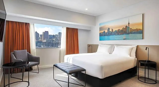 Номер Standard с видом на город Travelodge Hotel Auckland Wynyard Quarter