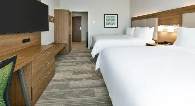 Четырёхместный номер Standard Holiday Inn Express Fort Worth North Northlake