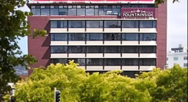 Fountainside Hotel