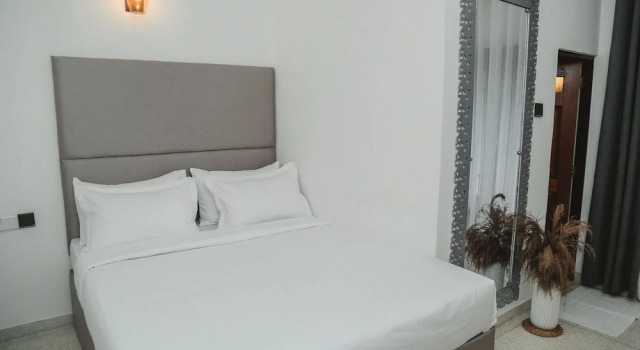 Omenco Hotel Nuwaraeliya