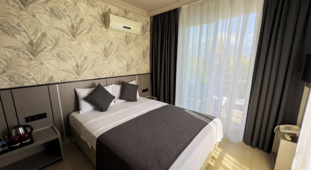 Двухместный номер Standard с балконом Sardunya Hotel