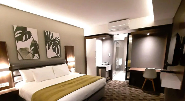 Номер Deluxe Copperwood Hotel and Conferencing