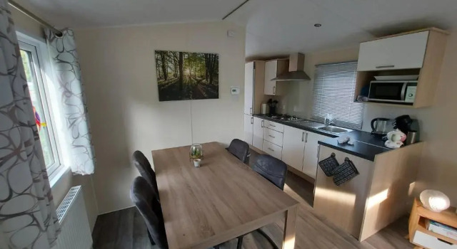 Chalet Wanama. Gelegen op het vakantiepark Het Lierderholt op de veluwe., Prenota Chalet Hotel a Gheldria con piscina, Piscina