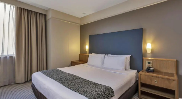 Полулюкс Stamford Plaza Adelaide