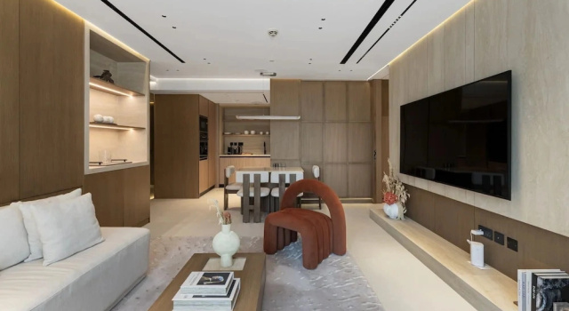 Prime JLT Stay Near Metro Lakeside Dining