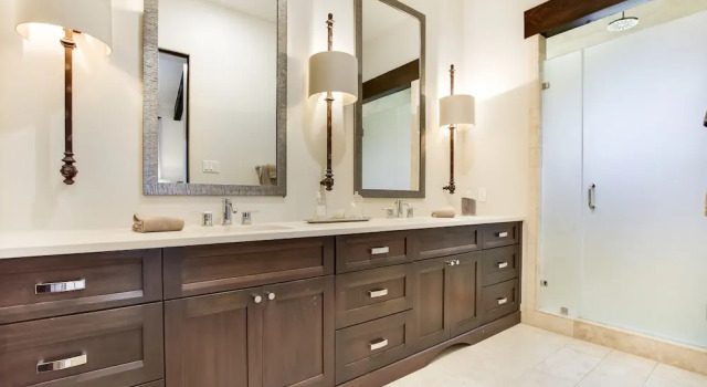 The Arrive Sapphire - 6 Br Home, Buchen Sie Ferienhaus Hotels in Pflugerville mit Parkplatz, Parkplätze