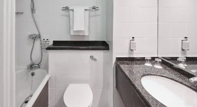 Трёхместный номер Superior Leonardo Hotel Middlesbrough