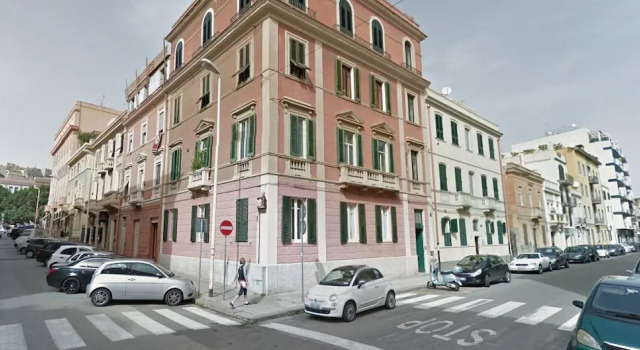 Cagliari da Lorenz, Забронировать Отель Кальяри Южная Сардиния, рядом с Национальный археологический музей