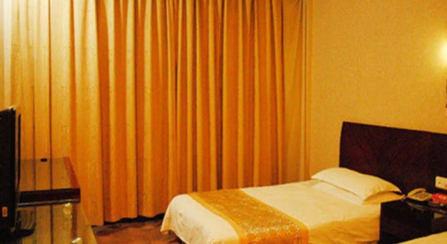 Golden Island Hotel Shanghai, Varaa Hotelli Huangpu 