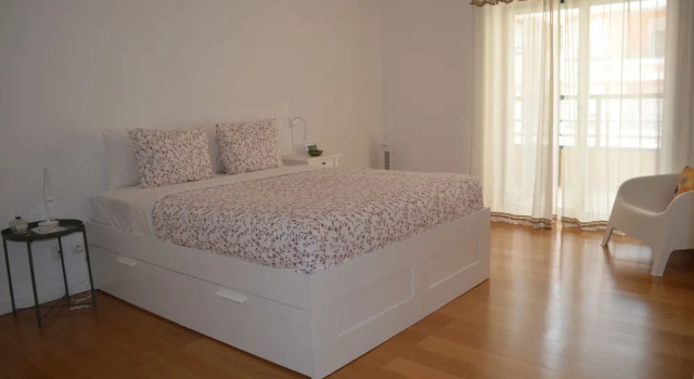 Cozy Apartment At Carcavelos beach