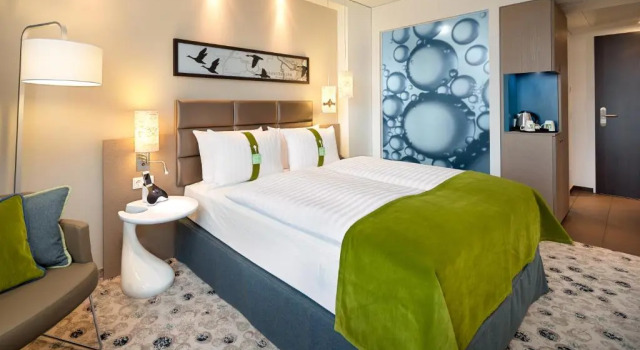 Двухместный номер Deluxe Holiday Inn Berlin City East Side by IHG